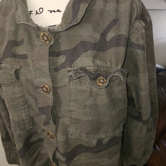 Time & Tru Womans Lightweight Jacket Size L (12-14) - Picture 3 of 11